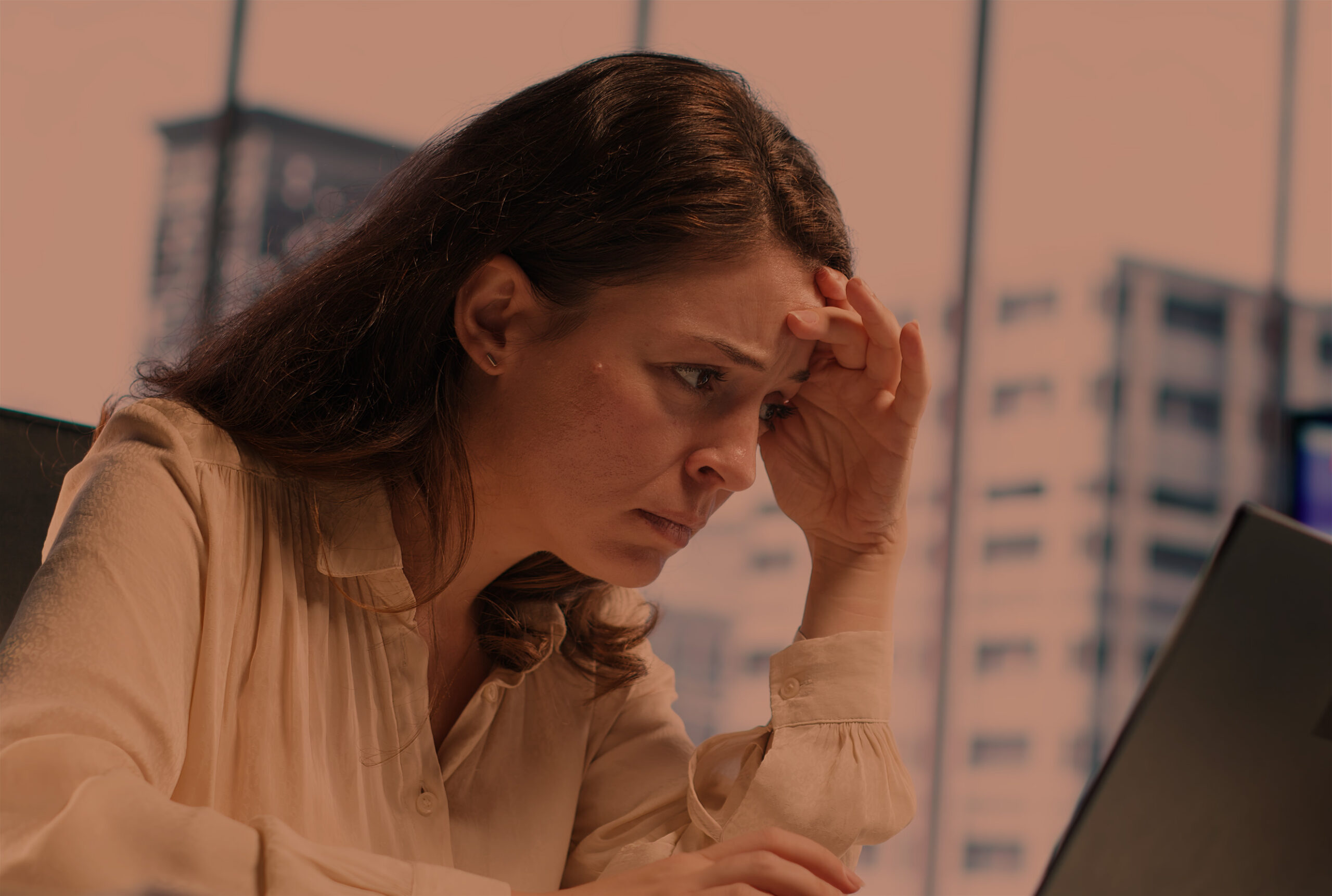 Cómo gestionar el estrés laboral antes de que se vuelva burnout